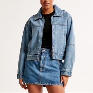 Abercrombie & Fitch Blue Medium Wash Zip Front Denim Jacket